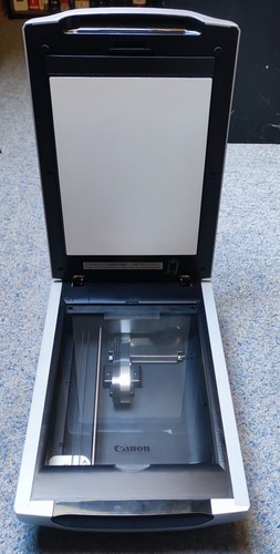 Canon canoscan 8600f - canon,